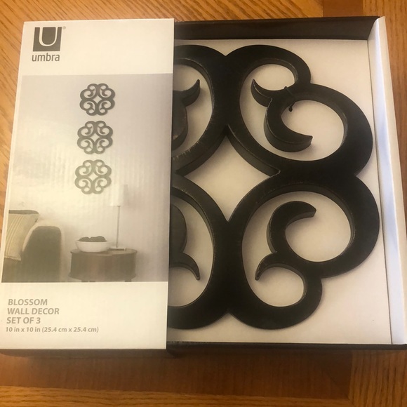 Umbra Other - 3-$30 Set of 3 Blossom wall decor